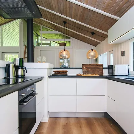 8 Person In Bindslev-by Traum Bindslev